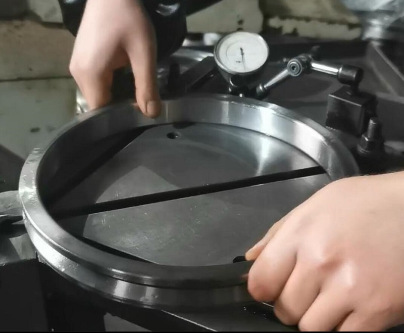 Technical Guide: How to Select Crossed Roller Bearings and Avoid 3 Common Mistakes (with 2026 Model Guide)